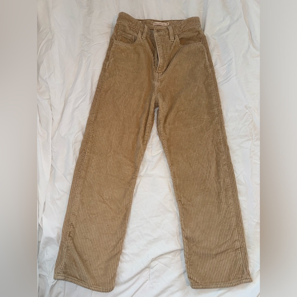 Levis premium ribcage straight ankle 26 pants